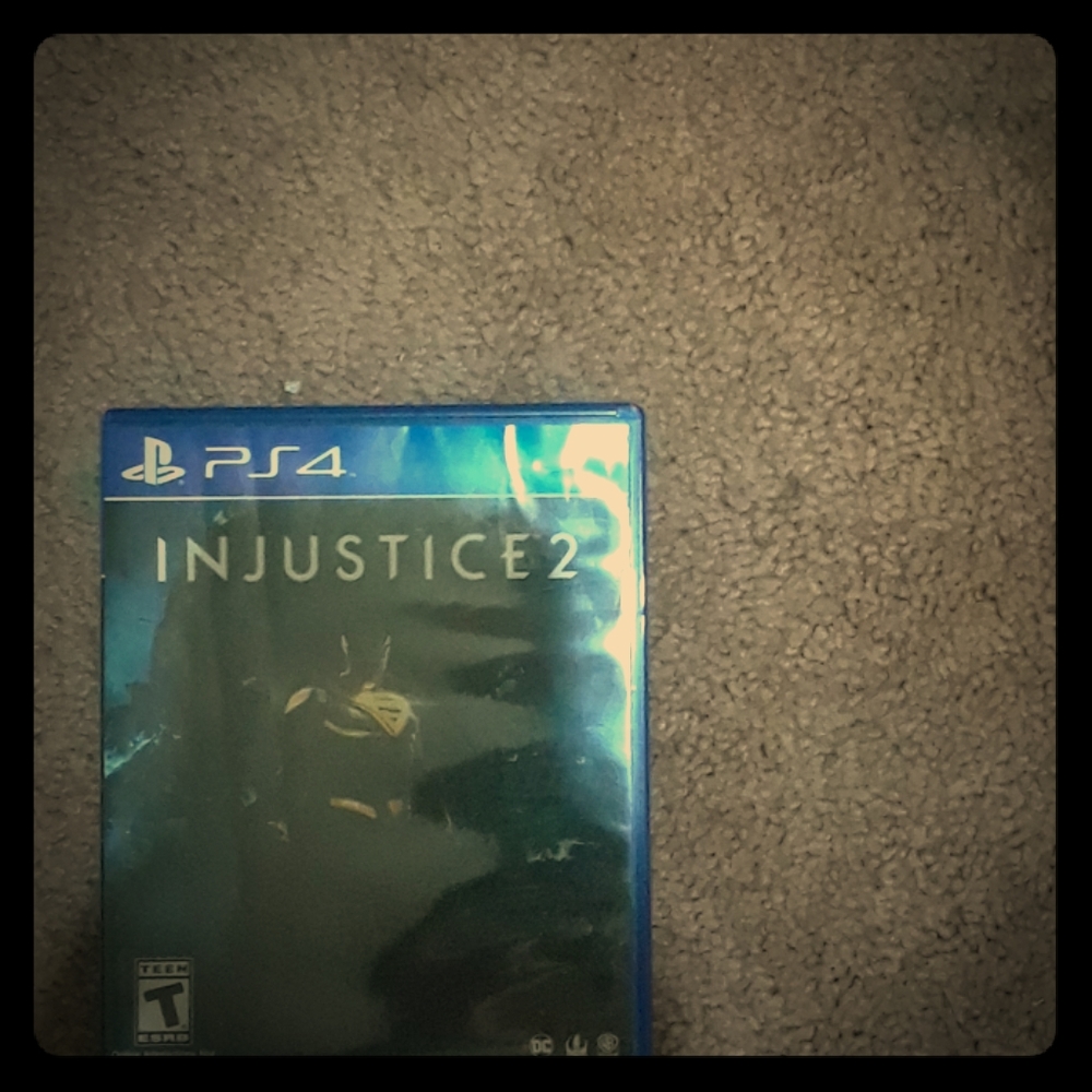 Injustice 2 game disc
